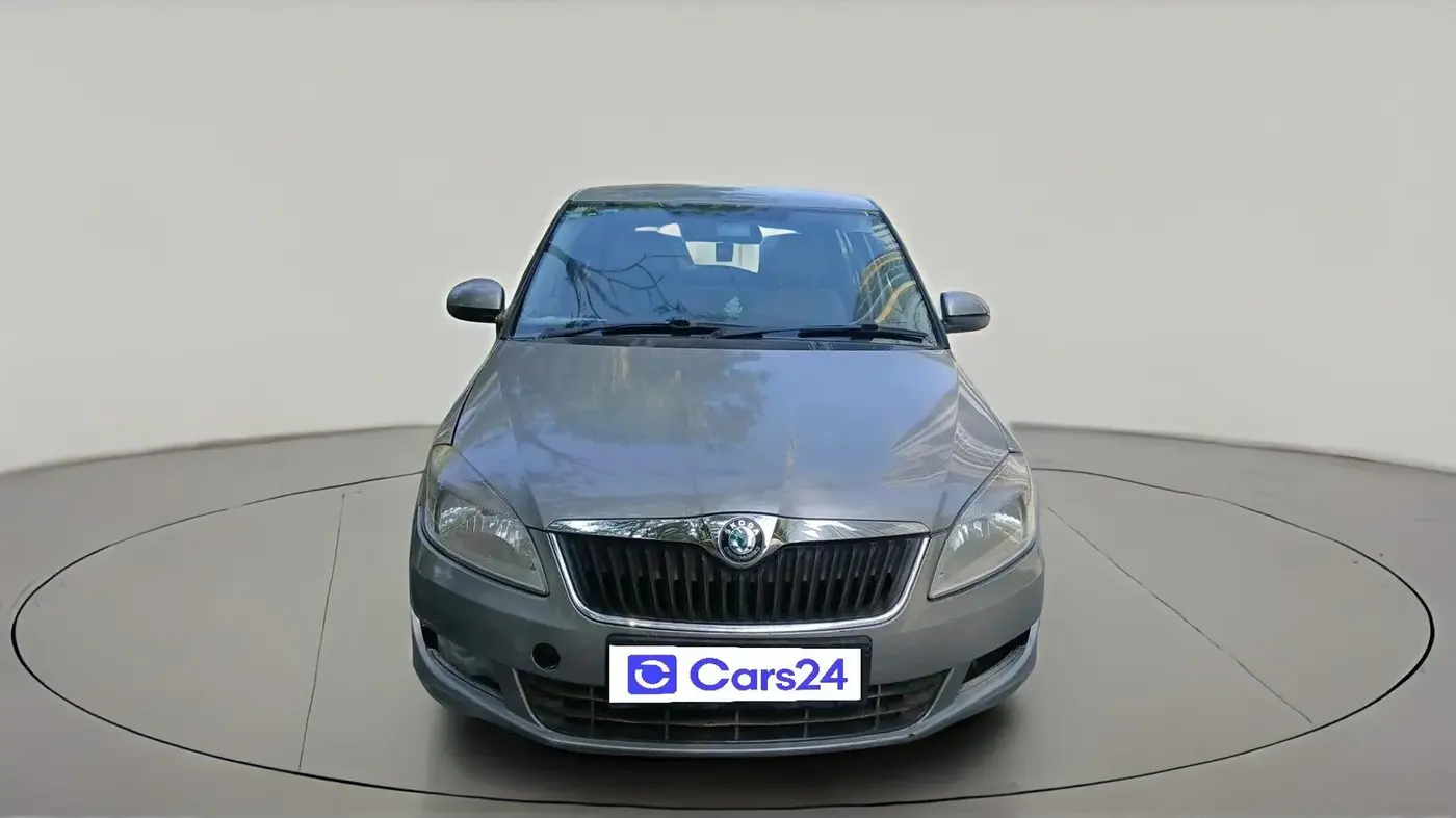 2011 Skoda Fabia AMBIENTE 1.2 MPI, Petrol, Manual, 69,522 km, exterior