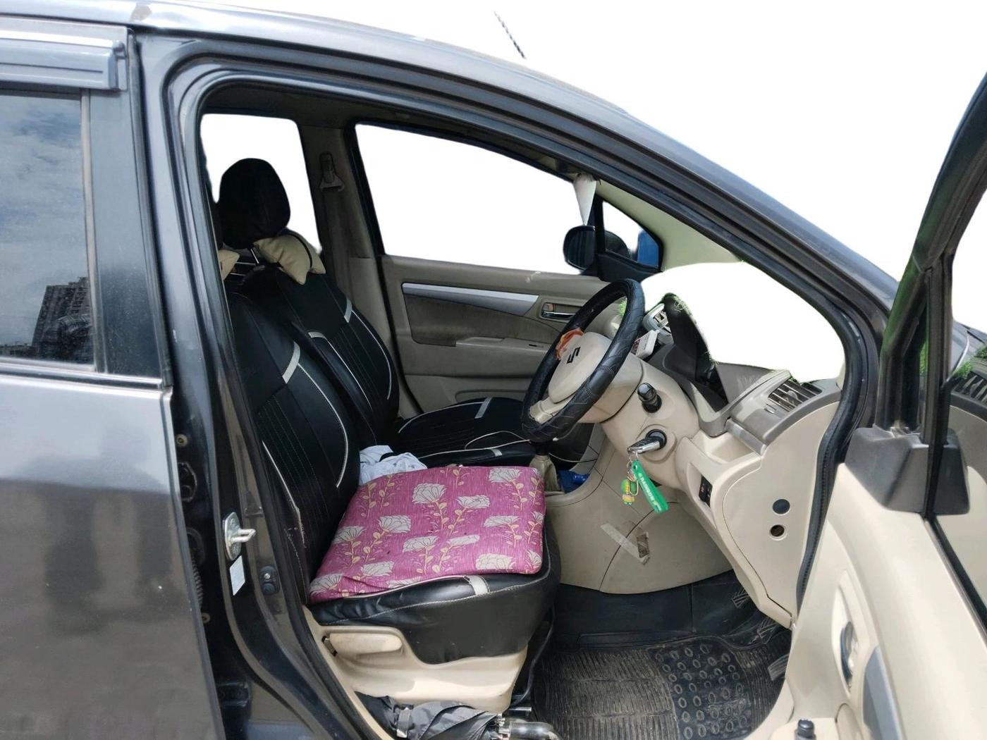 2015 Maruti Ertiga VXI CNG, CNG, Manual, 1,26,472 km, interior