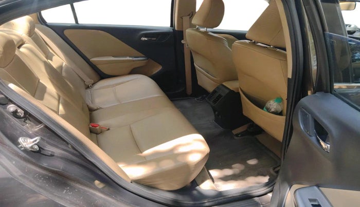 2015 Honda City 1.5L I-VTEC VX (O) MT, Petrol, Manual, 94,211 km, interior