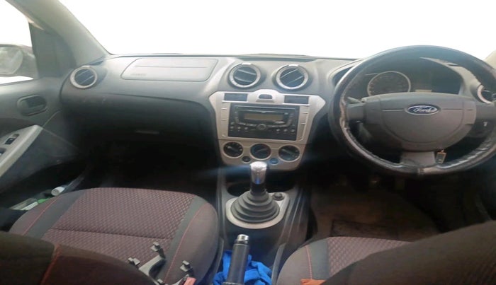 2011 Ford Figo TITANIUM 1.4 DIESEL, Diesel, Manual, 1,35,990 km, interior