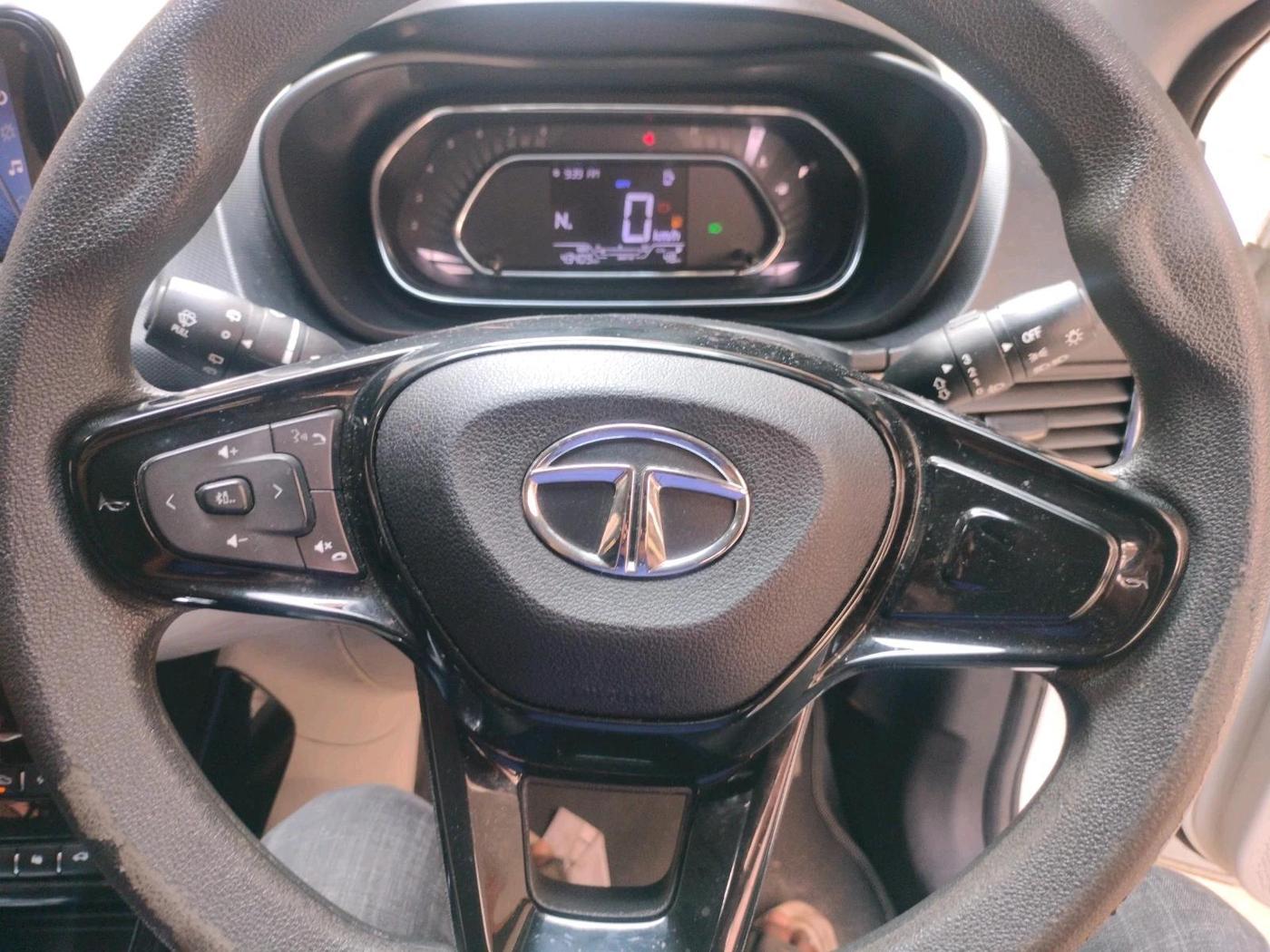 2022 Tata NEXON XZA PLUS PETROL, Petrol, Automatic, 43,409 km, interior