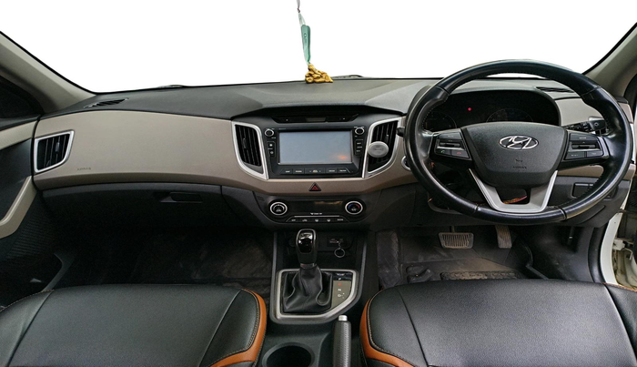 2017 Hyundai Creta SX PLUS AT 1.6 DIESEL, Diesel, Automatic, 1,47,047 km, interior