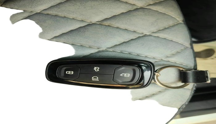 2022 Tata TIGOR XZ PLUS CNG, CNG, Manual, 69,562 km, interior