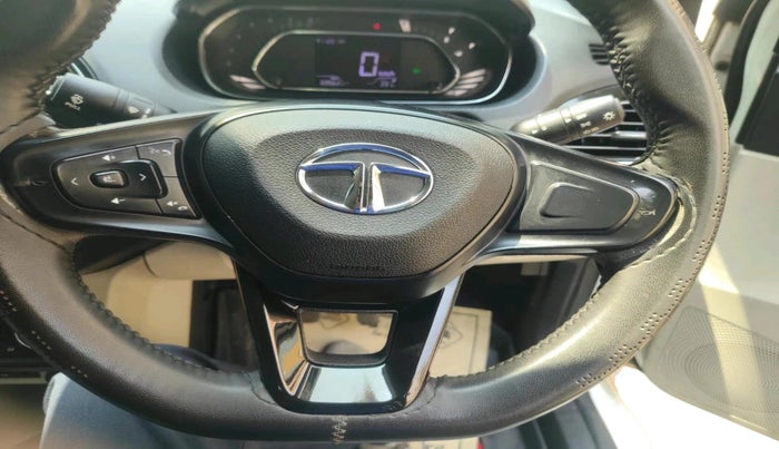 2022 Tata TIGOR XZ PLUS CNG, CNG, Manual, 69,562 km, interior