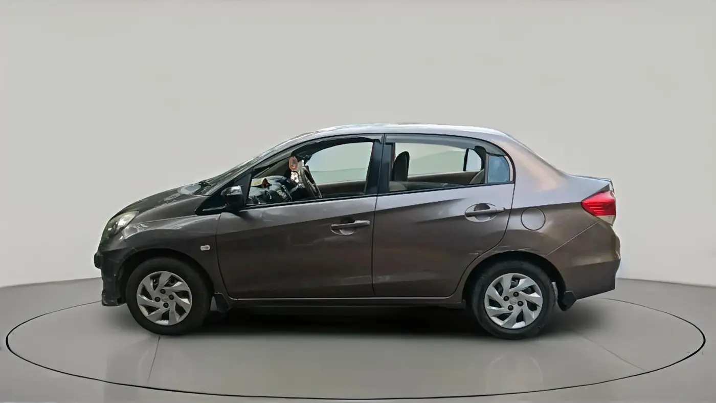 2014 Honda Amaze 1.5L I-DTEC S, Diesel, Manual, 1,02,194 km, exterior