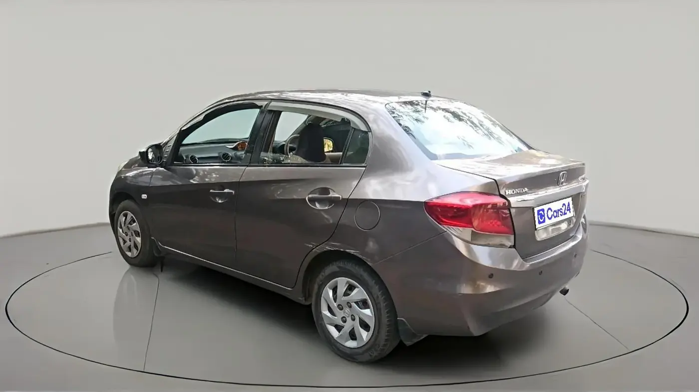 2014 Honda Amaze 1.5L I-DTEC S, Diesel, Manual, 1,02,194 km, exterior