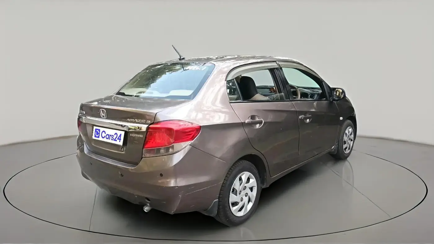 2014 Honda Amaze 1.5L I-DTEC S, Diesel, Manual, 1,02,194 km, exterior