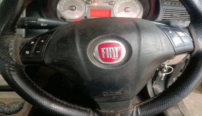 2012 Fiat Linea EMOTION 1.3, Diesel, Manual, 1,50,000 km, interior