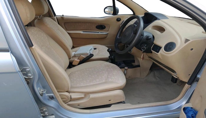 2011 Chevrolet Spark LT 1.0, Petrol, Manual, 1,11,961 km, interior