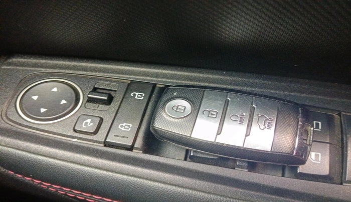 2023 KIA SONET GTX PLUS 1.5 AT, Diesel, Automatic, 19,543 km, interior