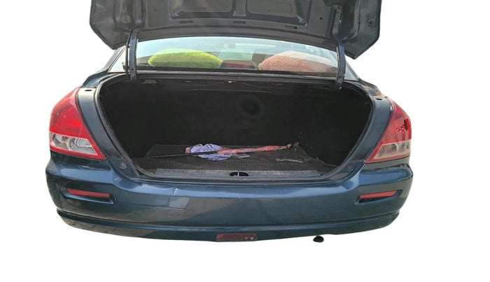 2008 Maruti Swift Dzire VXI 1.3, Petrol, Manual, 99,487 km, exterior