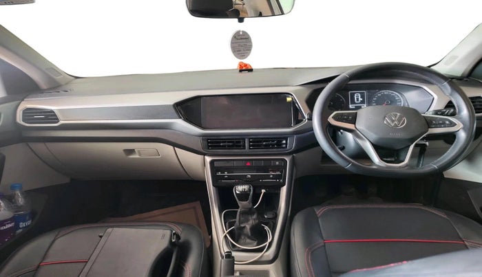 2023 Volkswagen TAIGUN HIGHLINE 1.0 TSI MT, Petrol, Manual, 24,975 km, interior