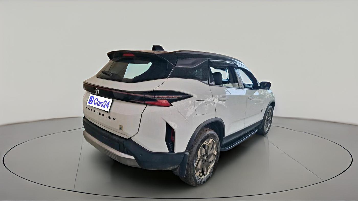 2025 Tata Harrier EV Empowered QWD 75 7.2KW ACFC, Electric, Automatic, 26,607 km, exterior