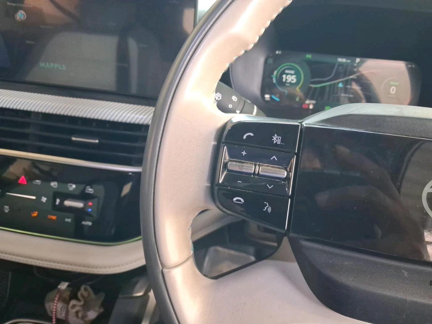 2025 Tata Harrier EV Empowered QWD 75 7.2KW ACFC, Electric, Automatic, 26,607 km, interior