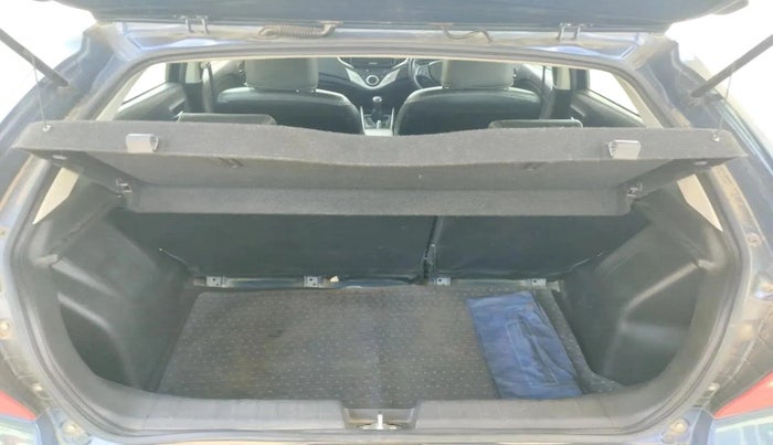 2017 Maruti Baleno ZETA PETROL 1.2, Petrol, Manual, 64,353 km, exterior