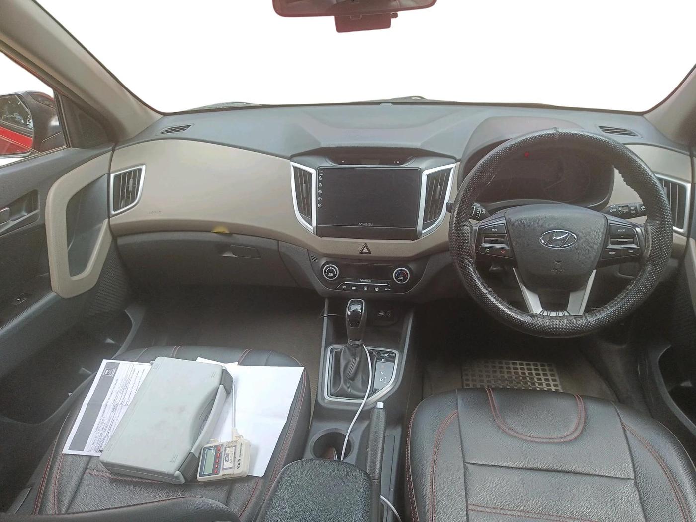 2017 Hyundai Creta SX PLUS AT 1.6 PETROL, Petrol, Automatic, 25,623 km, interior