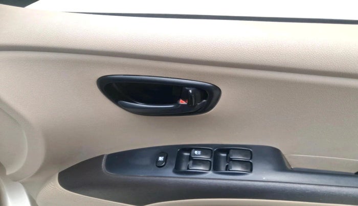 2010 Hyundai i10 MAGNA 1.2 AT, Petrol, Automatic, 29,003 km, interior