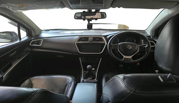 2017 Maruti S Cross ALPHA 1.3, Diesel, Manual, 2,73,695 km, interior