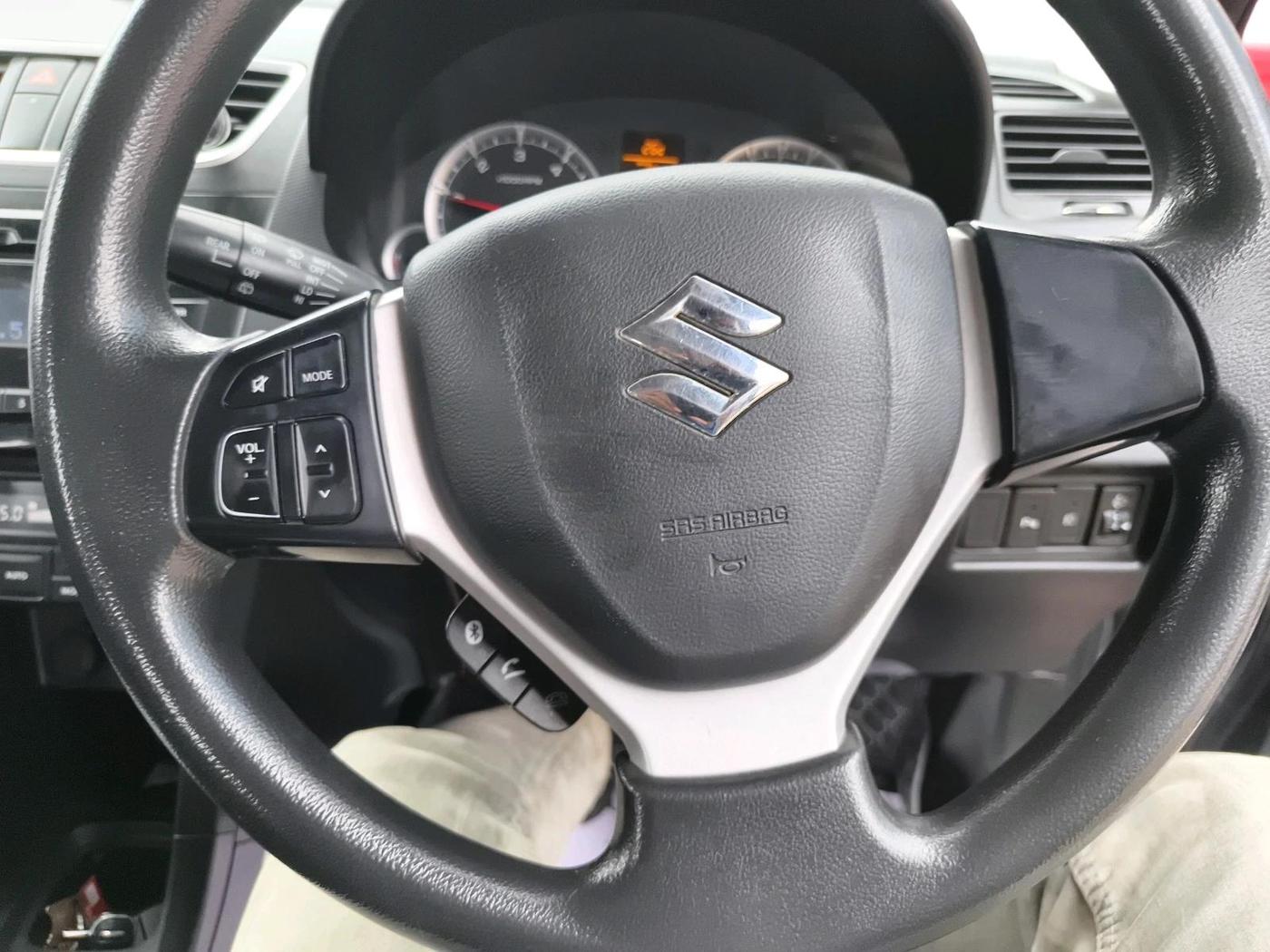 2016 Maruti Swift ZDI, Diesel, Manual, 1,10,951 km, interior