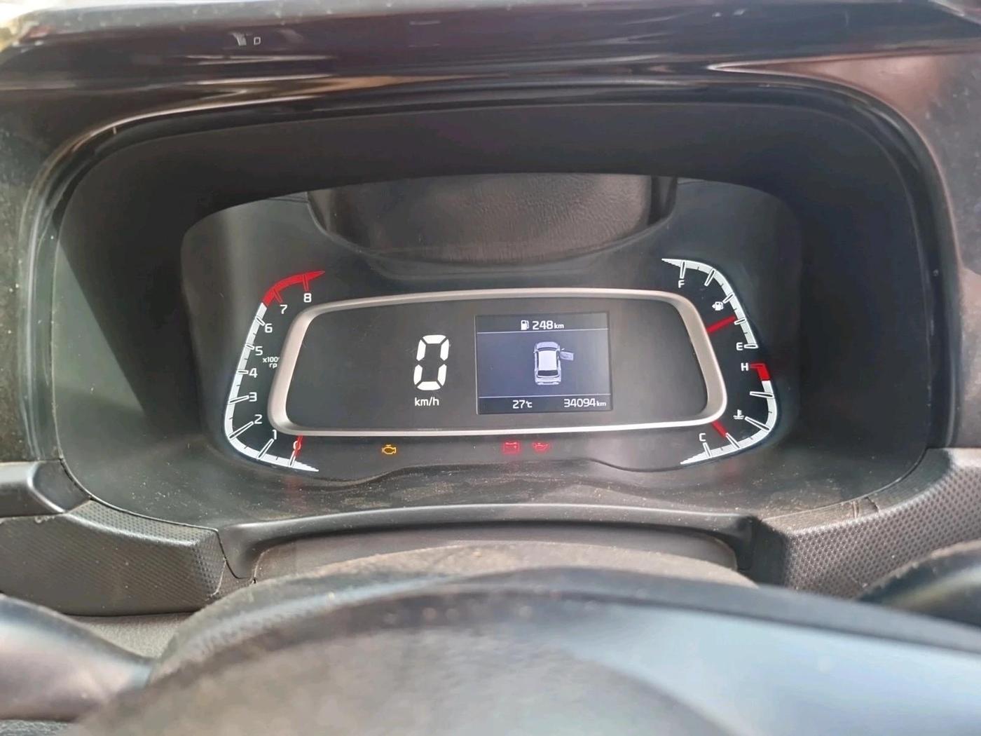 2020 KIA SONET HTK PLUS 1.2, Petrol, Manual, 34,400 km, interior