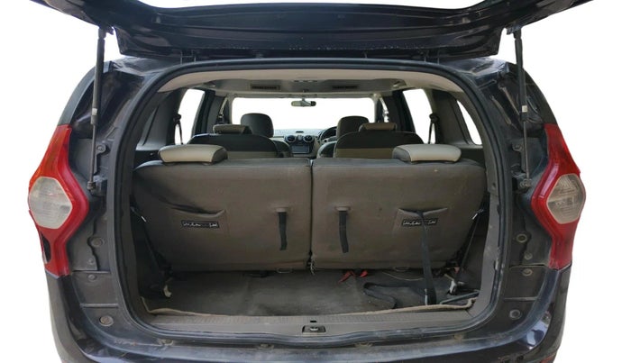 2017 Renault Lodgy 110 PS RXZ STEPWAY 7 STR, Diesel, Manual, 56,577 km, exterior