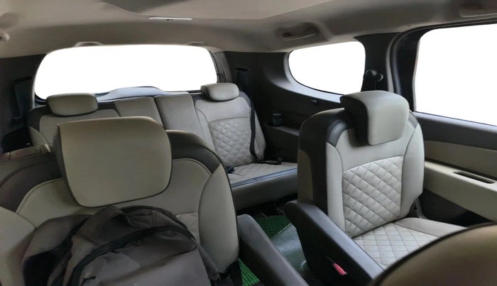 2017 Renault Lodgy 110 PS RXZ STEPWAY 7 STR, Diesel, Manual, 56,577 km, interior