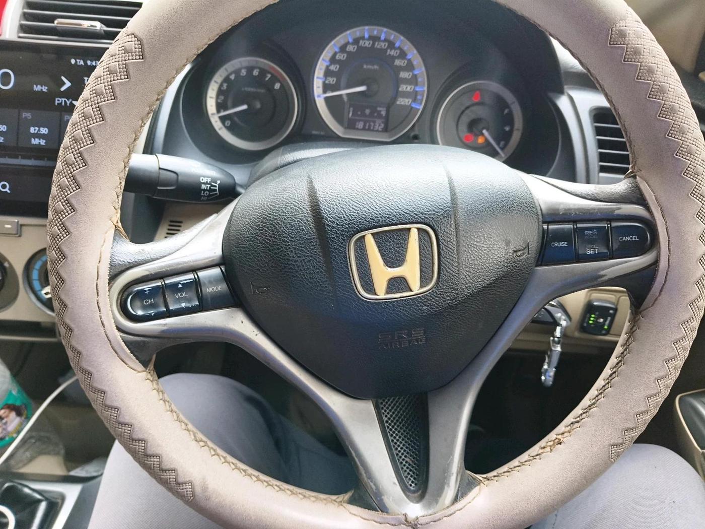 2012 Honda City 1.5L I-VTEC V MT, CNG, Manual, 1,81,732 km, interior