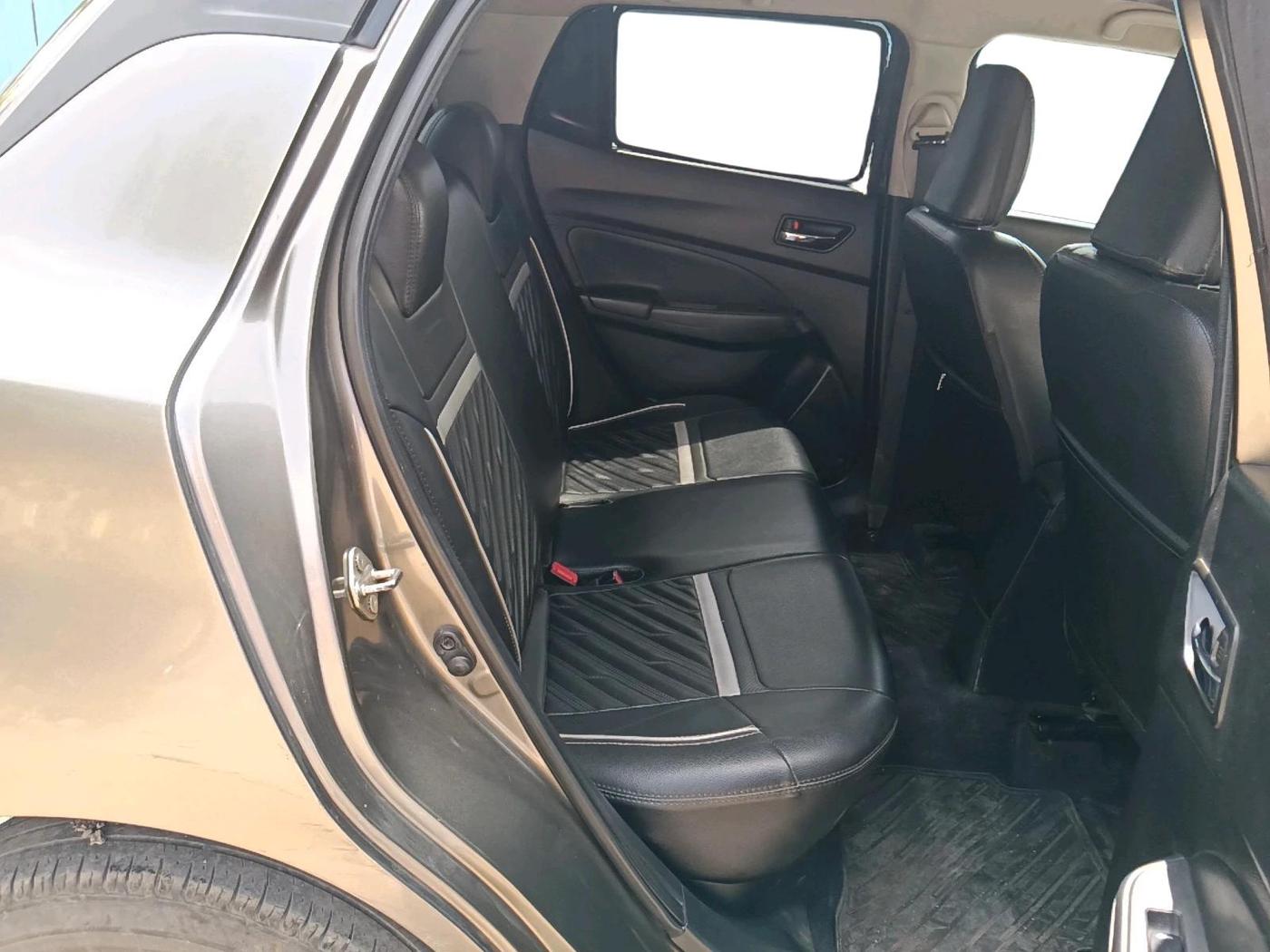 2018 Maruti Swift VXI AMT, Petrol, Automatic, 42,749 km, interior