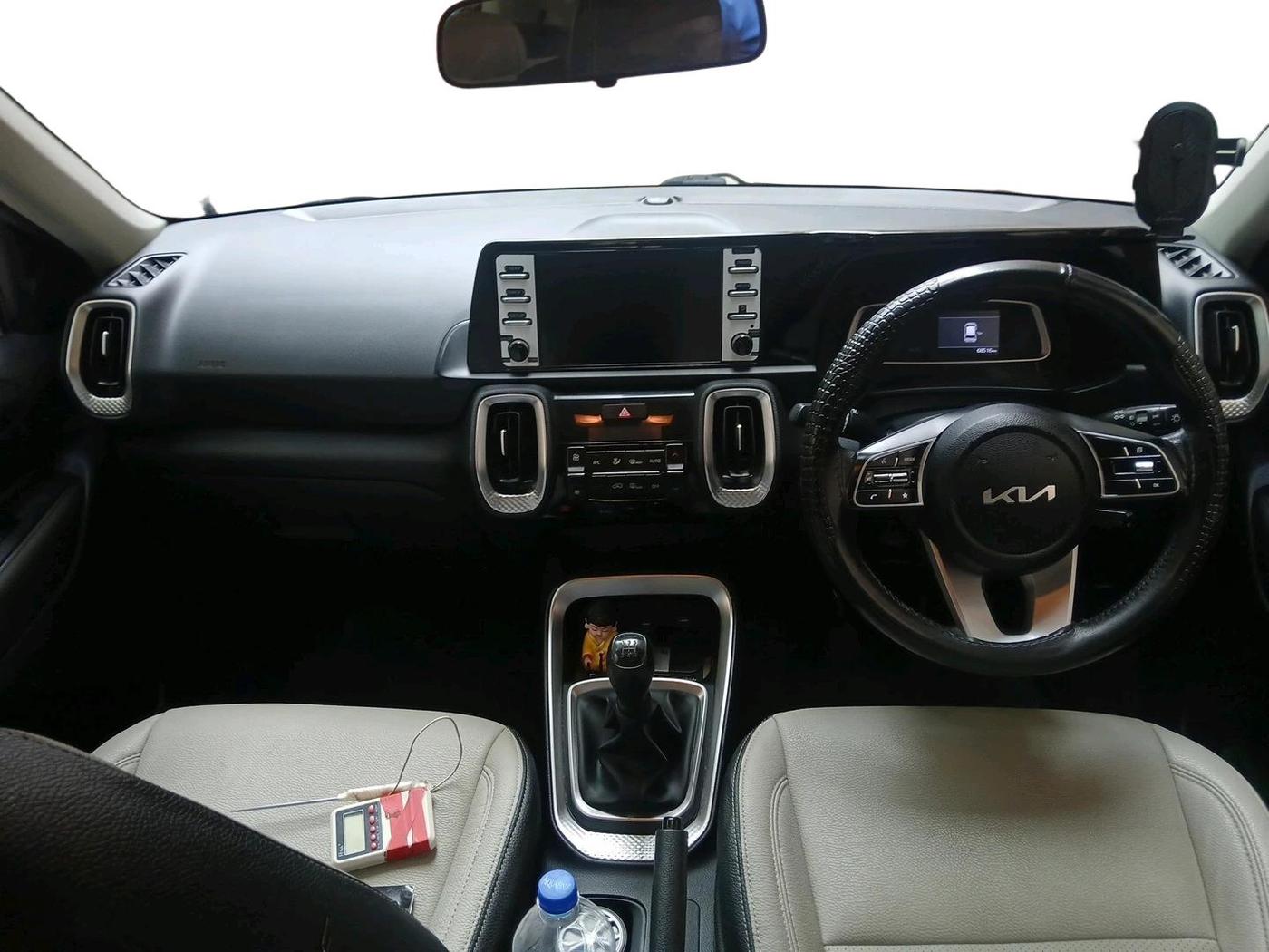 2021 KIA SONET HTK PLUS 1.2, Petrol, Manual, 68,516 km, interior