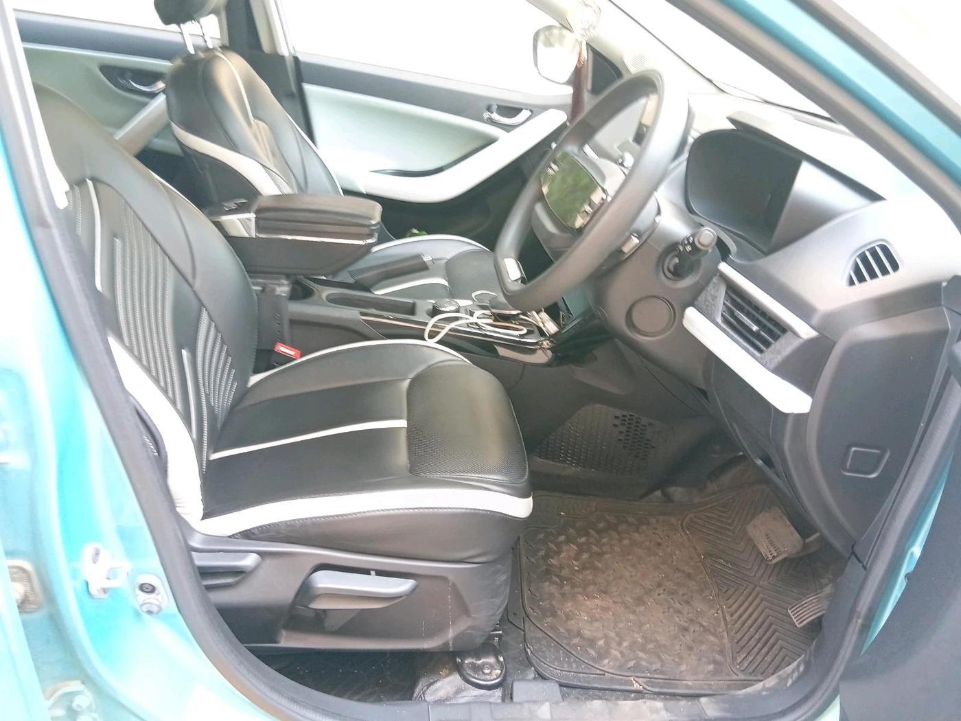 2023 Tata NEXON CREATIVE  AMT 1.2 PETROL, Petrol, Automatic, 28,823 km, interior