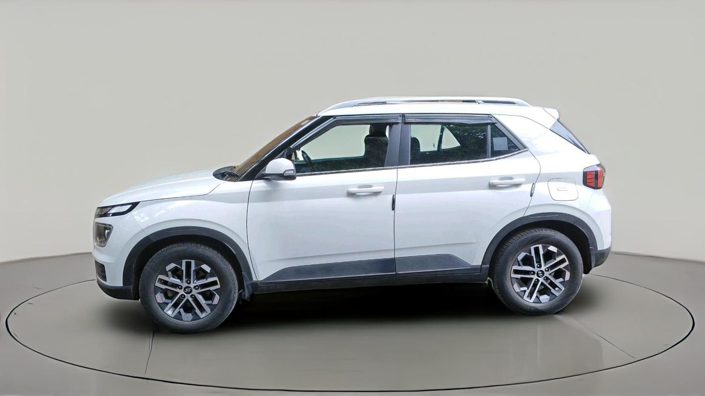 2023 Hyundai VENUE SX 1.5 CRDI, Diesel, Manual, 26,847 km, exterior