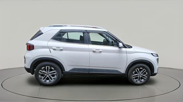 2023 Hyundai VENUE SX 1.5 CRDI, Diesel, Manual, 26,847 km, exterior