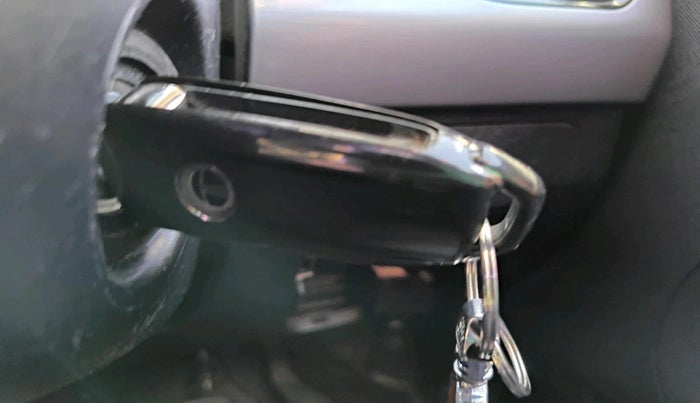 2023 Tata NEXON XM PLUS SUNROOF PETROL, Petrol, Manual, 1,03,987 km, interior