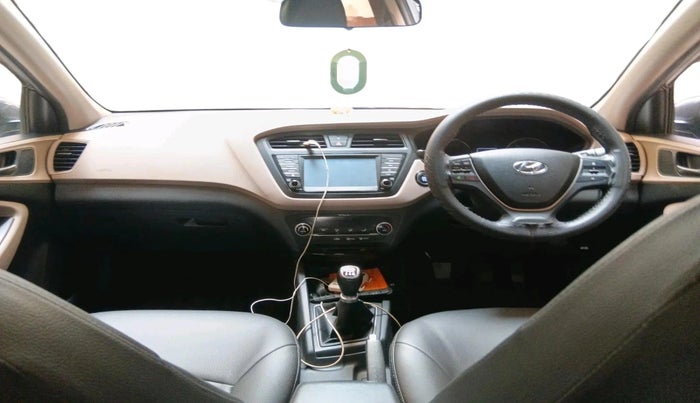 2017 Hyundai Elite i20 ASTA 1.2 (O), Petrol, Manual, 48,176 km, interior