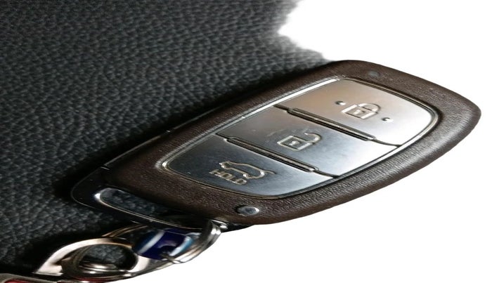 2017 Hyundai Elite i20 ASTA 1.2 (O), Petrol, Manual, 48,176 km, interior