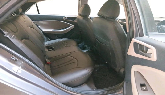 2017 Hyundai Elite i20 ASTA 1.2 (O), Petrol, Manual, 48,176 km, interior