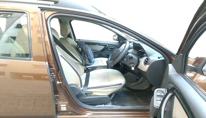 2015 Renault Duster 85 PS RXL DIESEL, Diesel, Manual, 80,457 km, interior