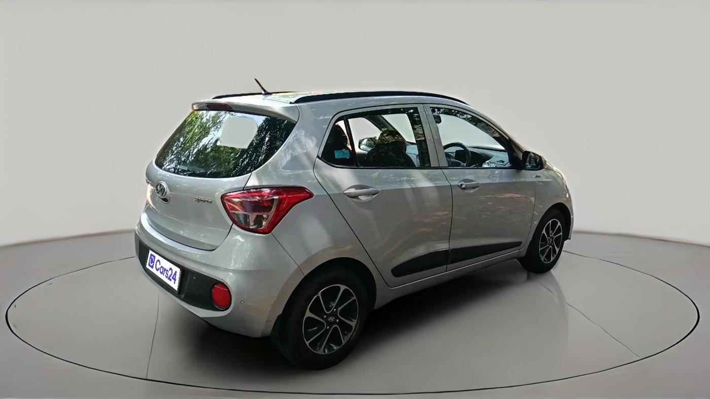 2018 Hyundai Grand i10 SPORTZ AT 1.2 KAPPA VTVT, CNG, Automatic, 67,832 km, exterior