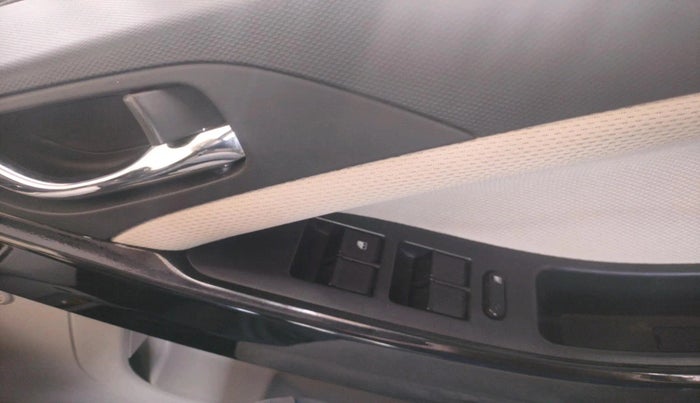 2022 Tata NEXON XZ PLUS (HS) PETROL, Petrol, Manual, 60,343 km, interior