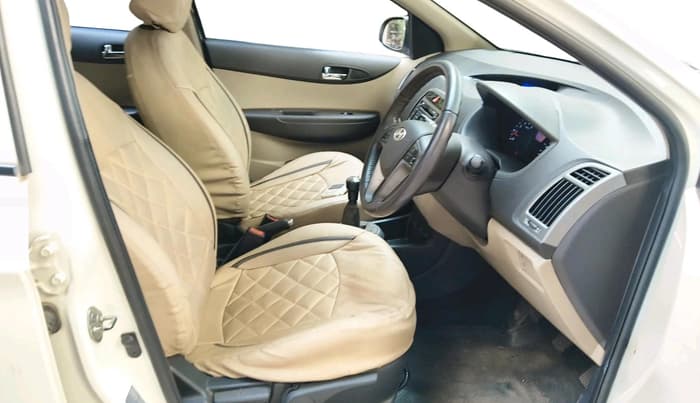 2012 Hyundai i20 ASTA 1.2, Petrol, Manual, 32,016 km, interior