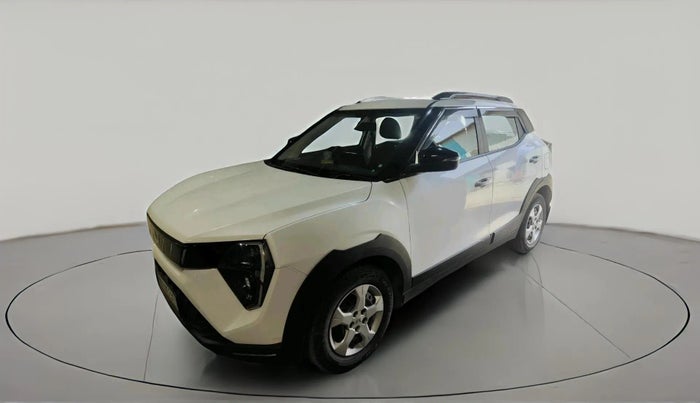 2024 Mahindra XUV 3XO MX3 1.2 L TCMPFi, Petrol, Manual, 41,289 km, exterior