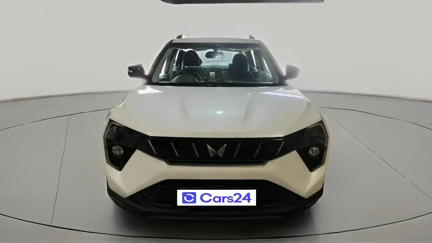 2024 Mahindra XUV 3XO MX3 1.2 L TCMPFi, Petrol, Manual, 41,289 km, exterior