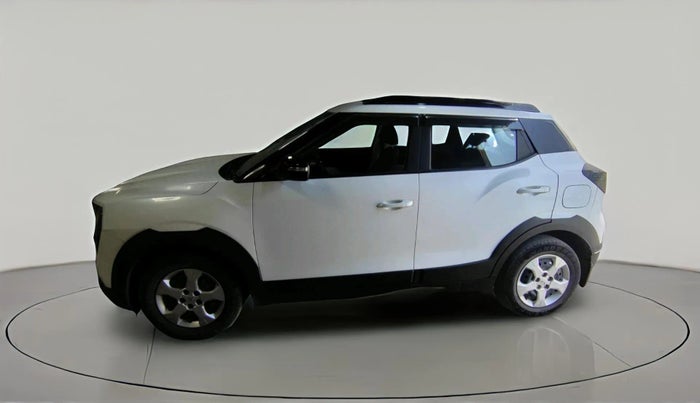 2024 Mahindra XUV 3XO MX3 1.2 L TCMPFi, Petrol, Manual, 41,289 km, exterior