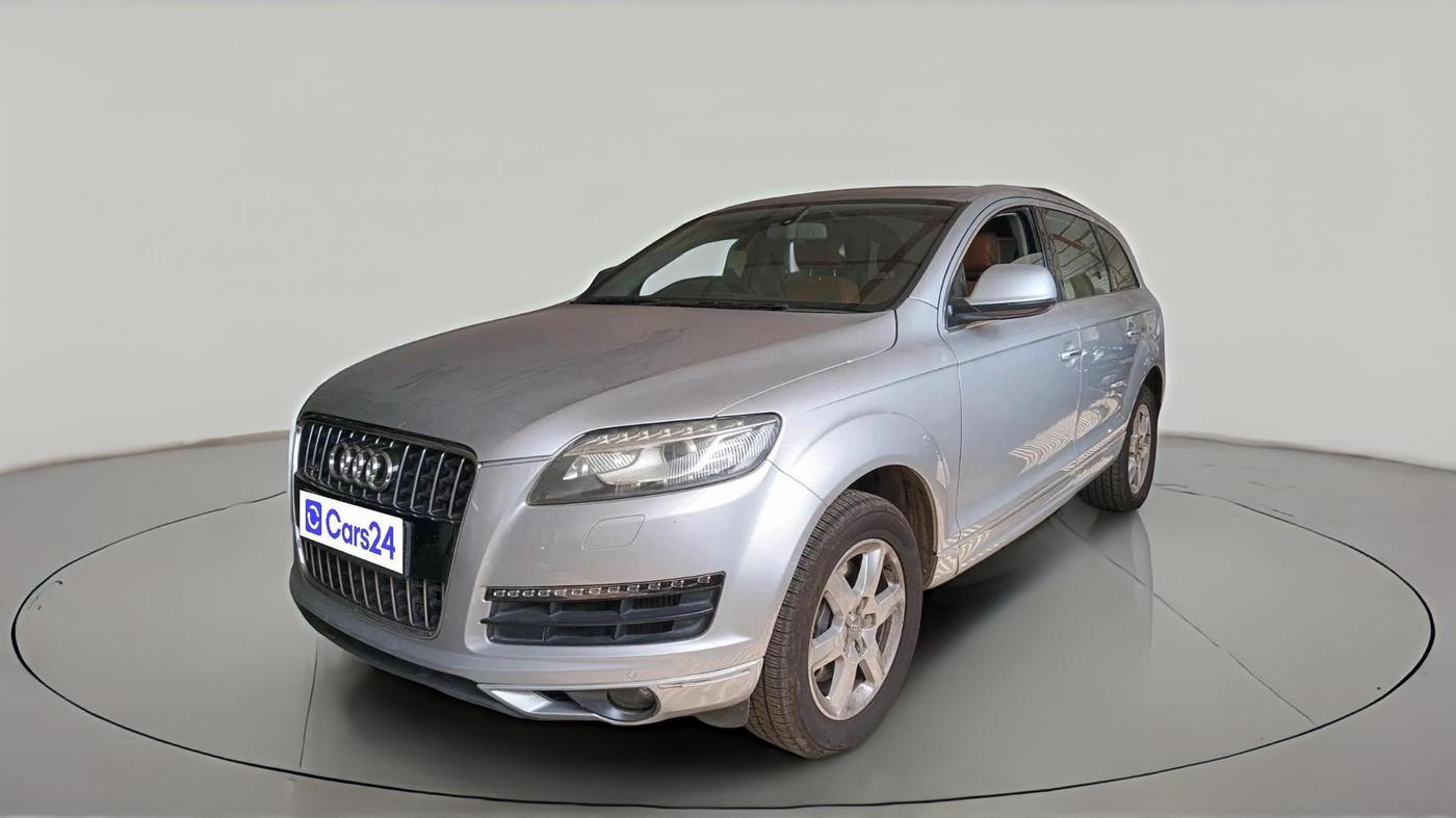 2011 Audi Q7 3.0 TDI QUATTRO, Diesel, Automatic, 1,64,119 km, exterior