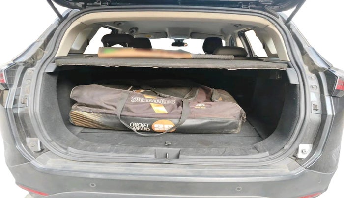 2020 Tata Harrier XT 2.0L KRYOTEC, Diesel, Manual, 33,628 km, exterior