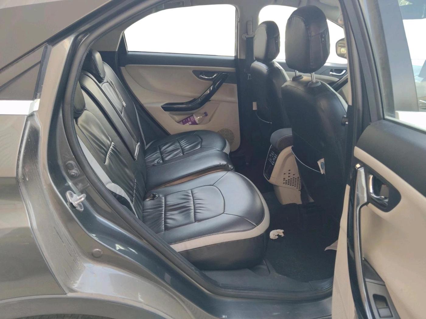 2023 Tata NEXON XZ PLUS PETROL SUNROOF, Petrol, Manual, 20,986 km, interior