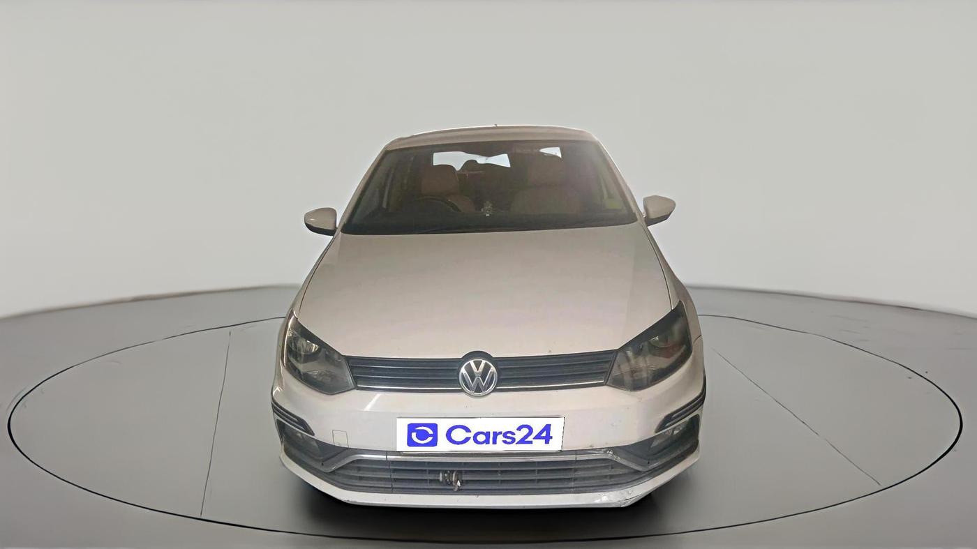 2016 Volkswagen Ameo HIGHLINE1.2L, Petrol, Manual, 1,03,337 km, exterior