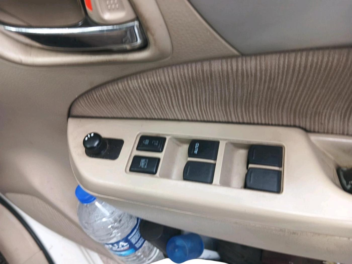 2014 Maruti Ertiga VXI, CNG, Manual, 1,23,425 km, interior