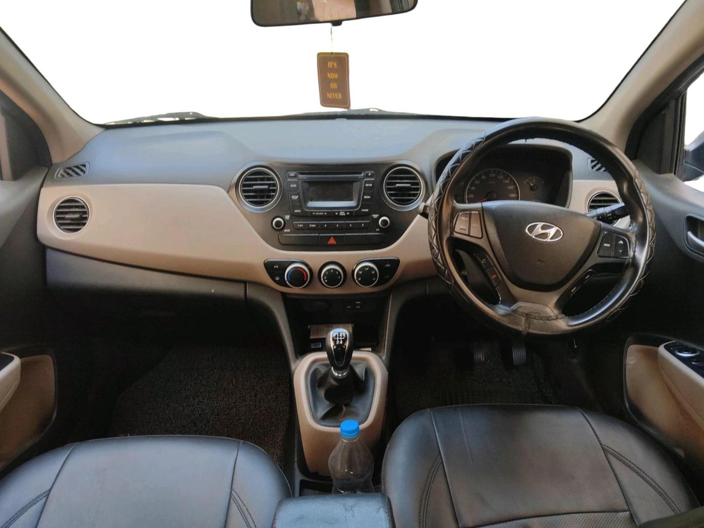 2016 Hyundai Grand i10 SPORTZ 1.1 CRDI, Diesel, Manual, 75,824 km, interior