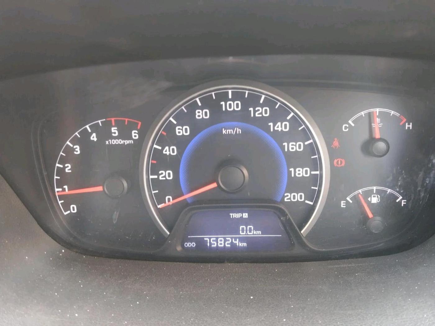 2016 Hyundai Grand i10 SPORTZ 1.1 CRDI, Diesel, Manual, 75,824 km, interior